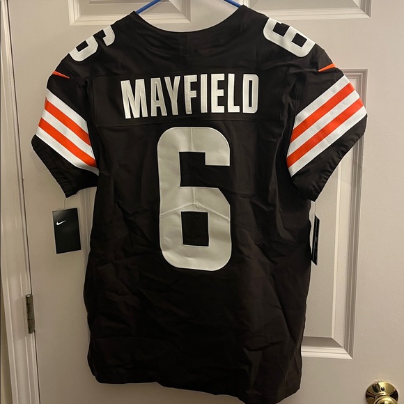 Authentic NWTS Nike Cleveland Browns #6 Baker Mayfield Jersey - Picture 2 of 9